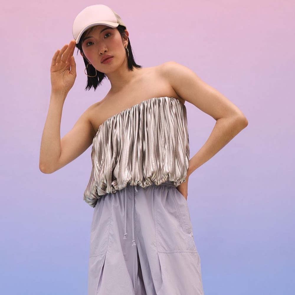 4SI3NNA Anthropologie Textured Shine Bubble Top
